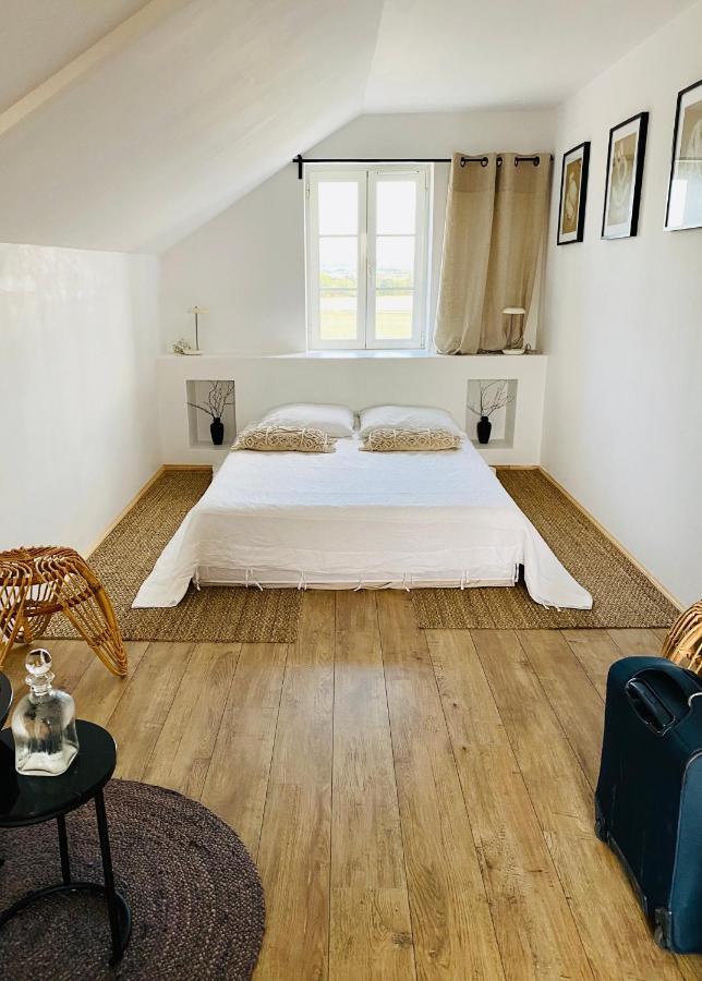 Galerie, Tumulus De La Hogue Hotel Fontenay-le-Marmion Екстериор снимка