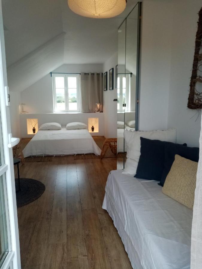 Galerie, Tumulus De La Hogue Hotel Fontenay-le-Marmion Екстериор снимка