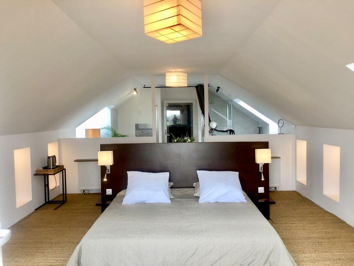Galerie, Tumulus De La Hogue Hotel Fontenay-le-Marmion Екстериор снимка